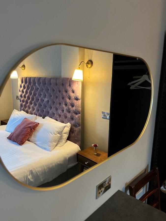 Topper'S Rooms Guest Accommodation Carrick-on-Shannon Exterior foto