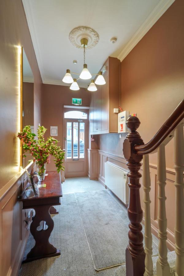 Topper'S Rooms Guest Accommodation Carrick-on-Shannon Exterior foto